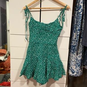 BRAND NEW floral green playsuit, size xs/s